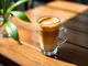 kaffee-und-milch-harmonisch-vereint-der-cortado